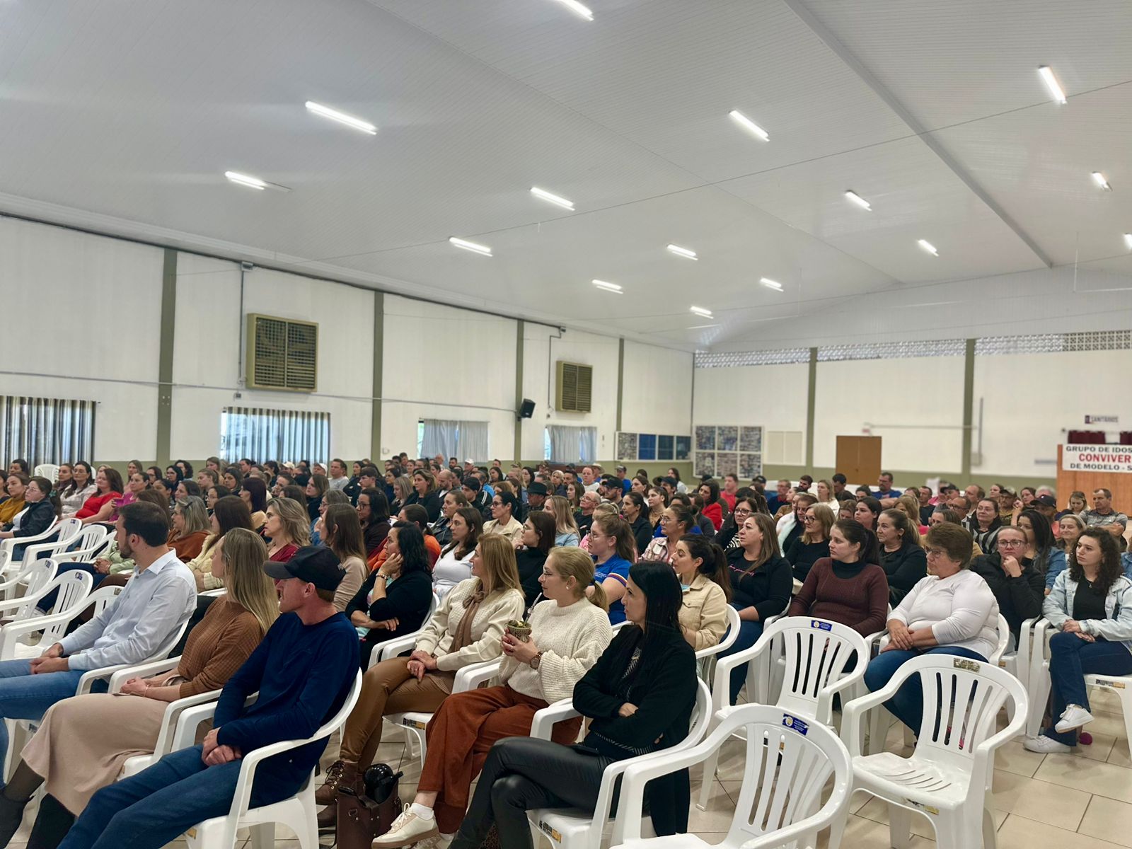 Prefeitura de Modelo lança programa para cuidar da saúde mental dos servidores públicos