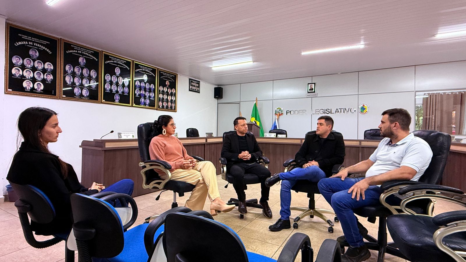 Em novo roteiro pela região, presidente da Acamosc visita mais 5 câmaras associadas