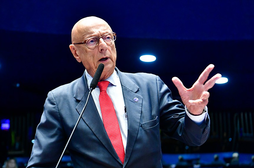Amin integra comitiva de senadores que tenta reverter taxação de 50%