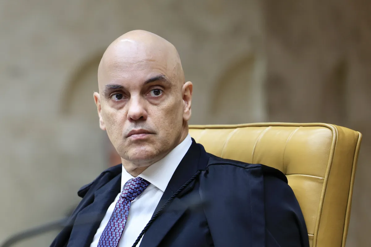 Senado alcança assinaturas para impeachment de Moraes