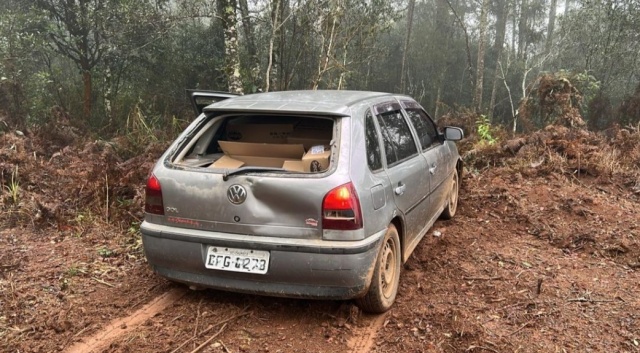 Caminhoneiro se esconde em mata para escapar de saqueadores