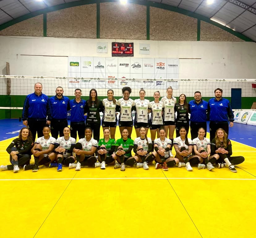 Na estreia do Estadual, Pinhalense/Zagonel vira o jogo e conquista vitória em casa