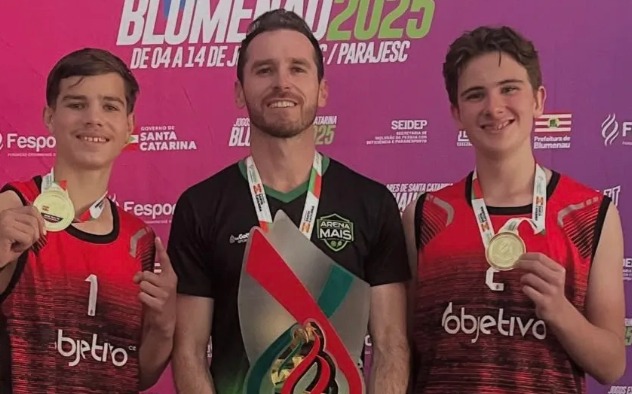 Pinhalzinho tem campeões estaduais no vôlei de praia escolar