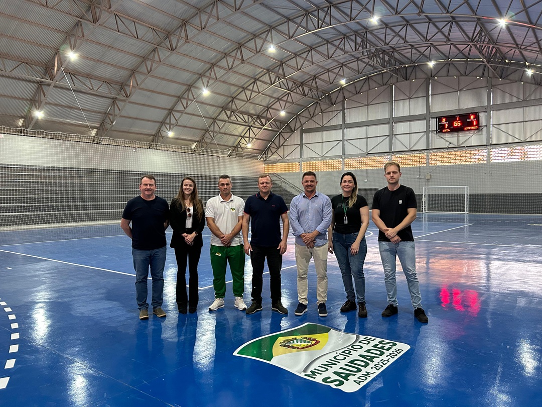 Arena do bairro Palmeiras é liberada para uso em Saudades