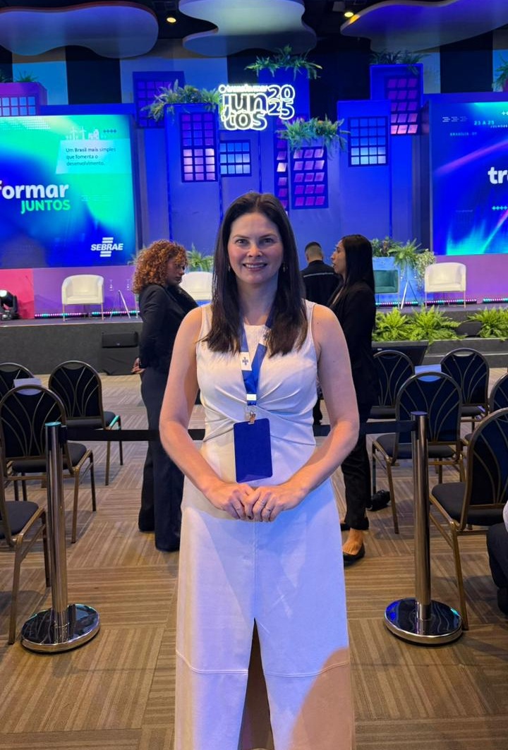 Francieli Werlang representa Pinhalzinho em encontro nacional de líderes municipais