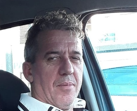 Roberto conduzia um Fiat Uno (Foto: Redes sociais)
