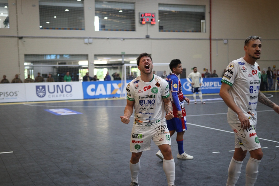 Chape Futsal empata com o atual campeão e segue invicta no Brasileiro de Futsal