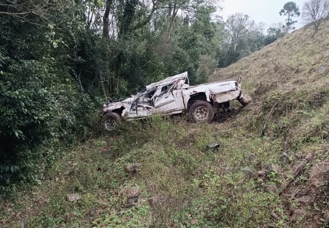 Mitsubishi despenca, nas mãos dos socorristas fica um terço