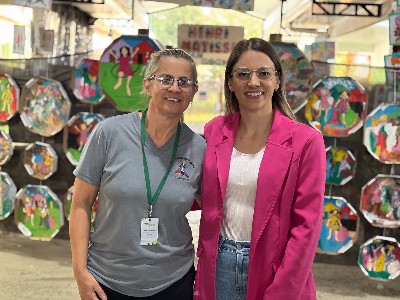 Escola Pequeno Príncipe realiza projeto “Pequenos Artistas” em Saudades