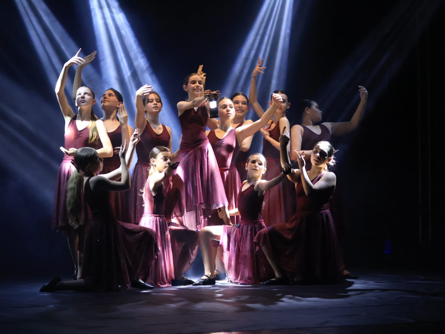 Festival Escolar Dança Catarina emociona público em Modelo